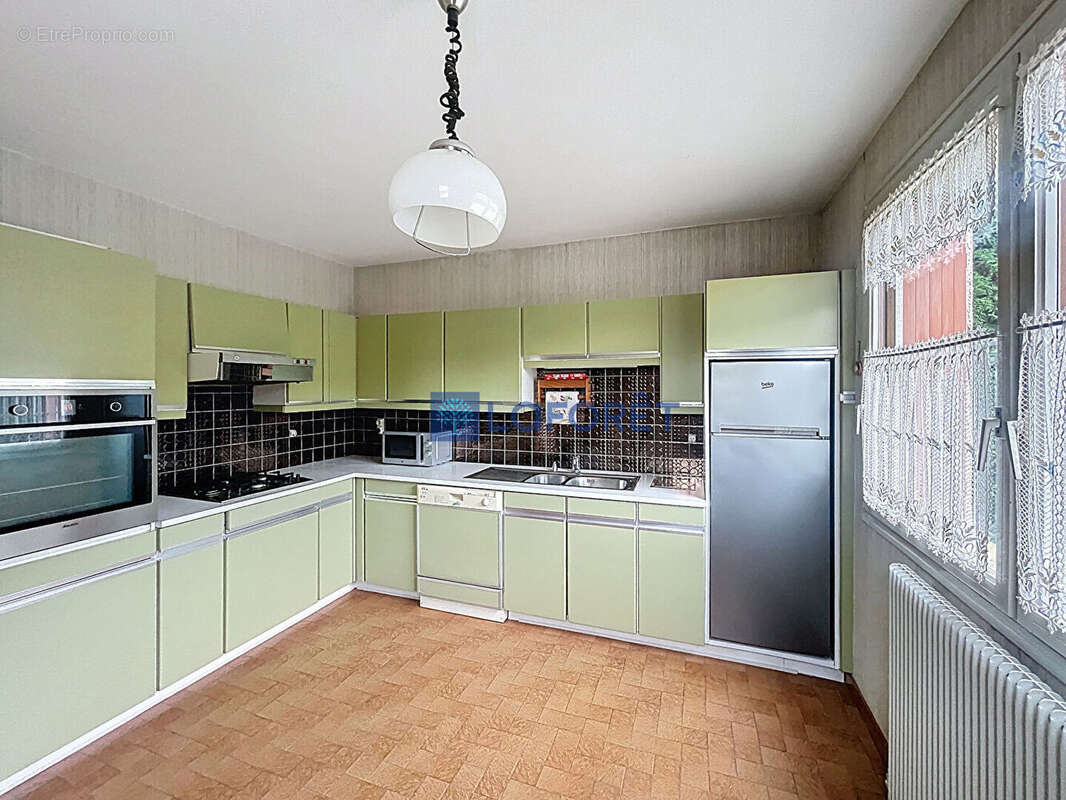 Maison à SAINTRY-SUR-SEINE