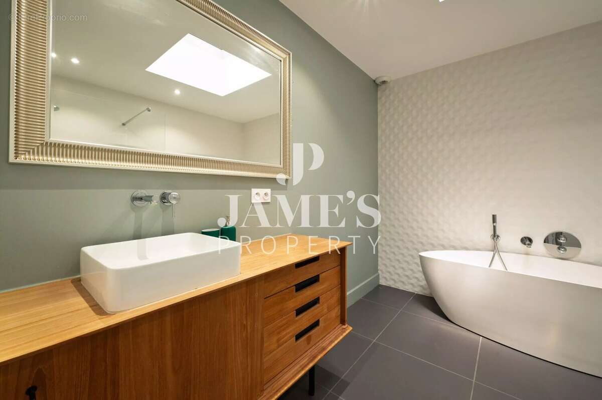 Maison 121 m² à Saint-Remy-De-Provence  - photo 6