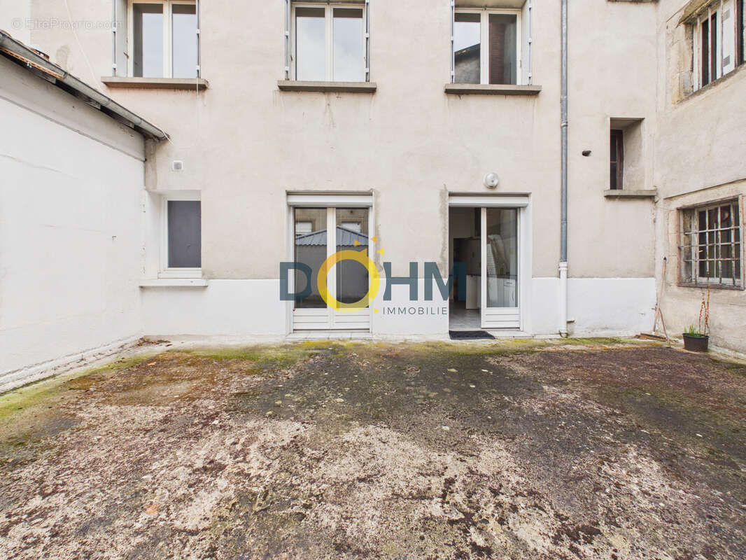 Appartement traversant 110m2,terrasse 40m2 - photo 10