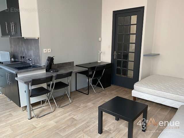 Appartement à SAINT-ETIENNE