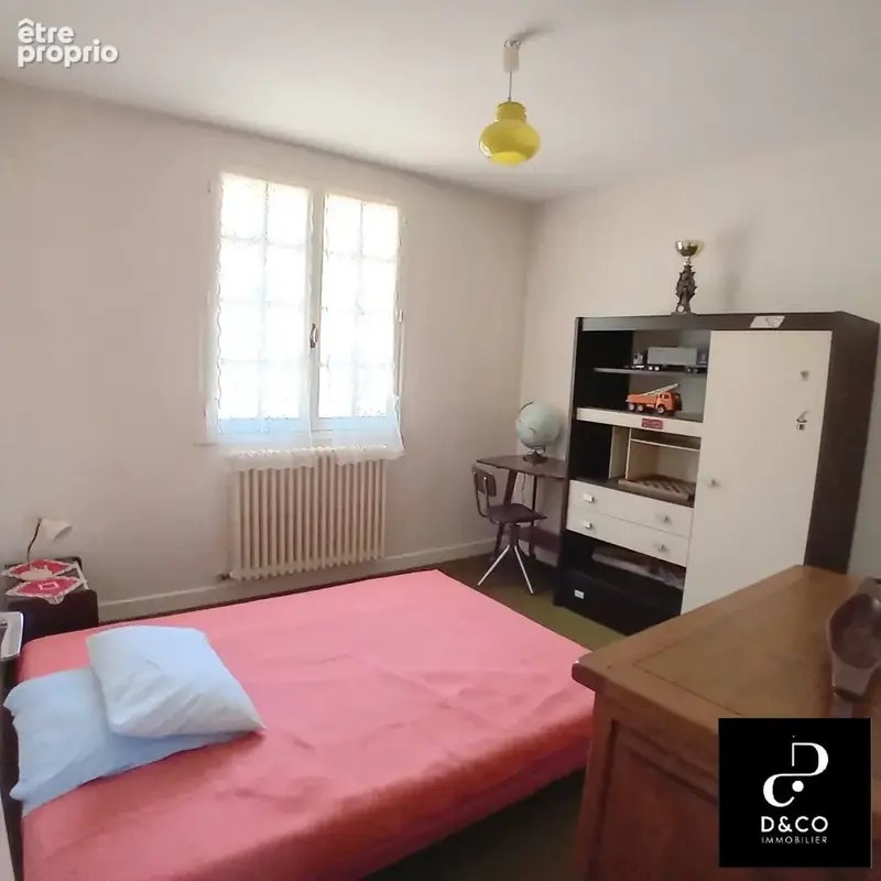 Maison 5 pièces 90 m² à vendre à La Roche-Vineuse (71960) - photo 7