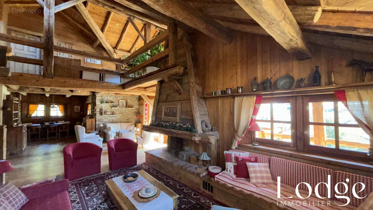 Maison à LA SALLE-LES-ALPES