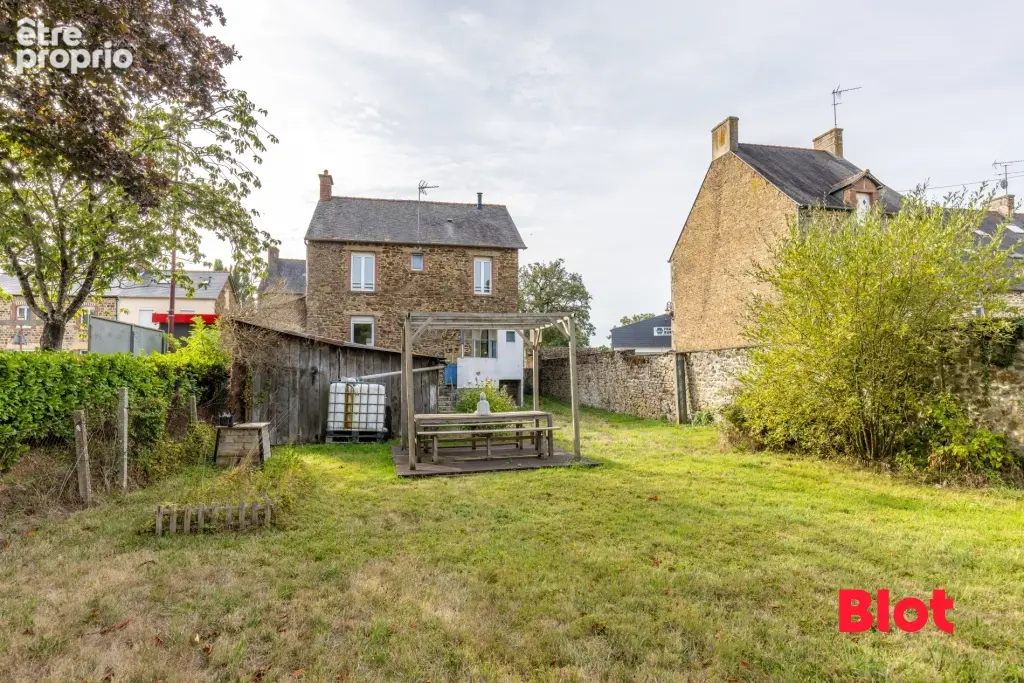 Maison 6 pièces 131 m² à vendre à Montreuil-Sur-Ille (35440) - photo 2