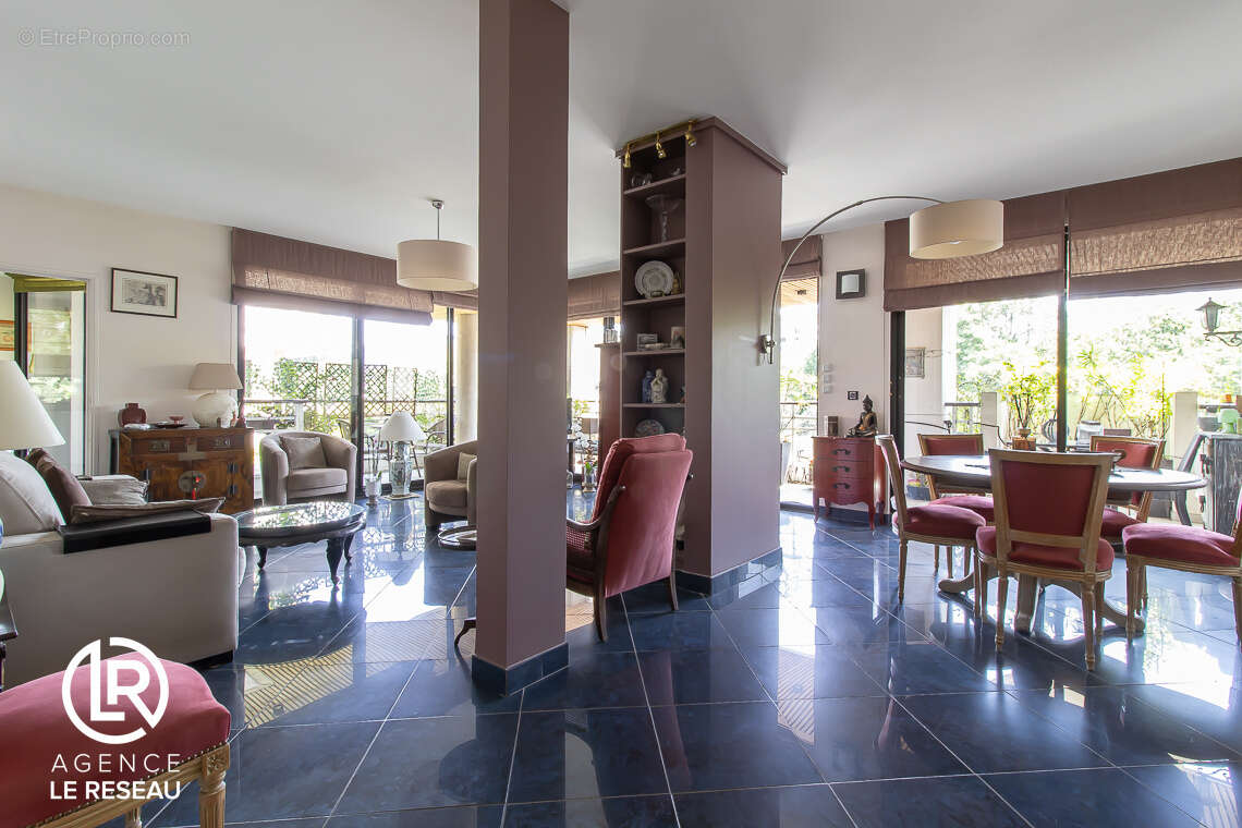 Appartement lumineux avec terrasse situé sur L'Ile de la Jatte - photo 7