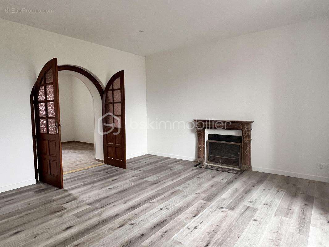 Maison à SAINT-COULITZ