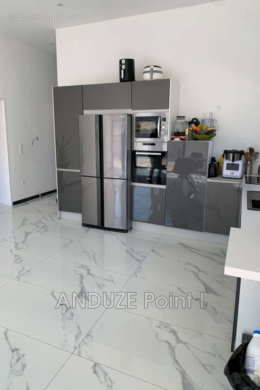 Maison à CANAULES-ET-ARGENTIERES