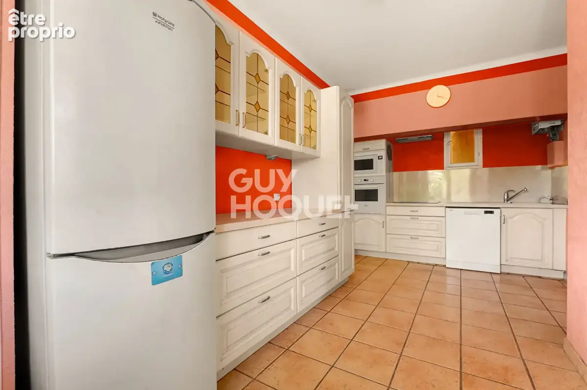 Maison Familiale à REYNIES (82370), 6 pièces, terrain 7 348 m² - photo 6