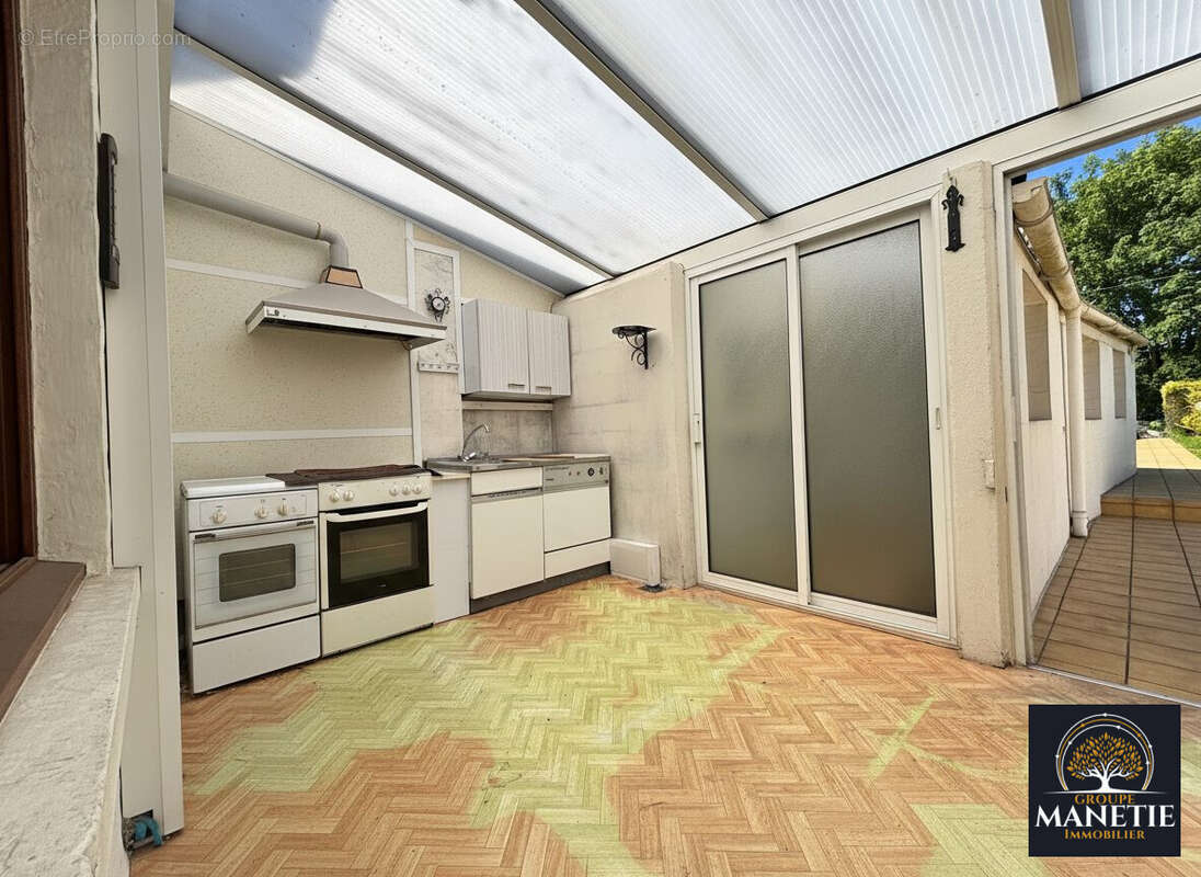 Maison 113 m² à Vitry-En-Artois  - photo 4