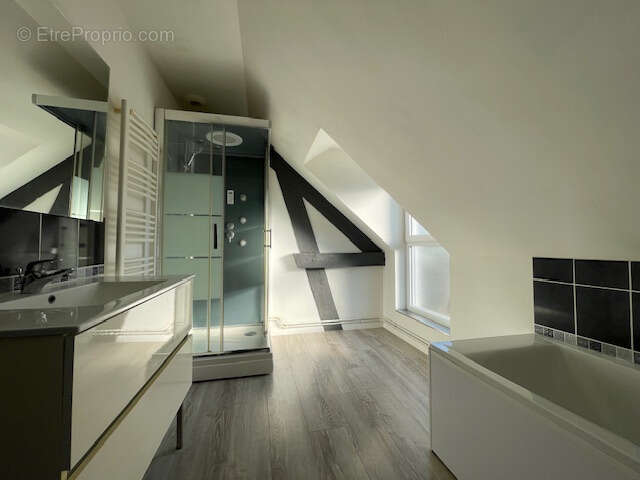 Maison à ROIGLISE