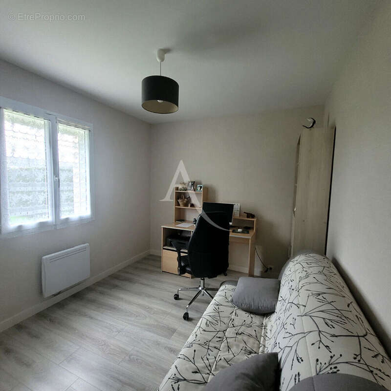 Maison à SAINT-AVAUGOURD-DES-LANDES