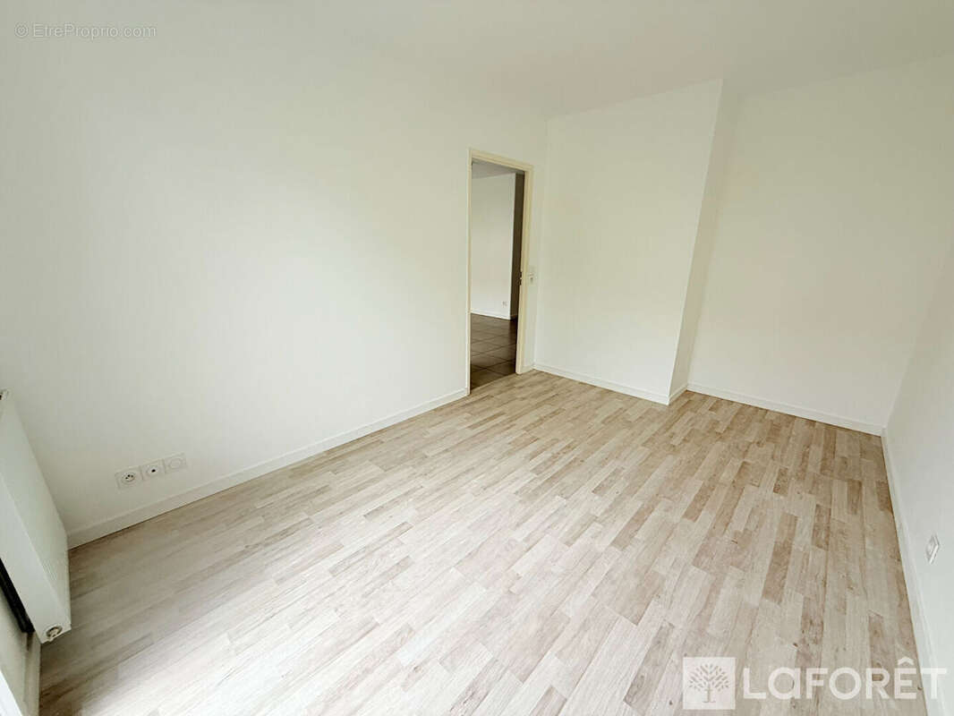 Appartement à MARTIGNAS-SUR-JALLE