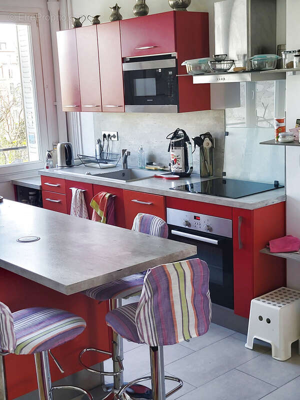 Appartement à PARIS-20E