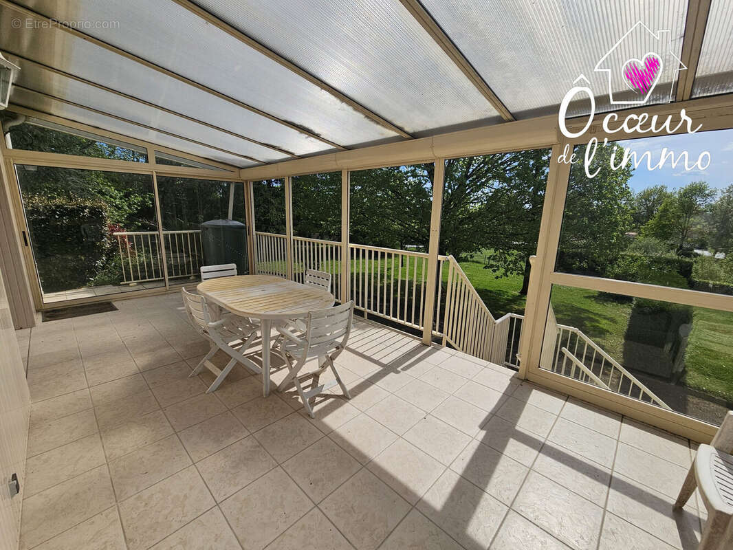 Maison à MAZIERES-EN-MAUGES