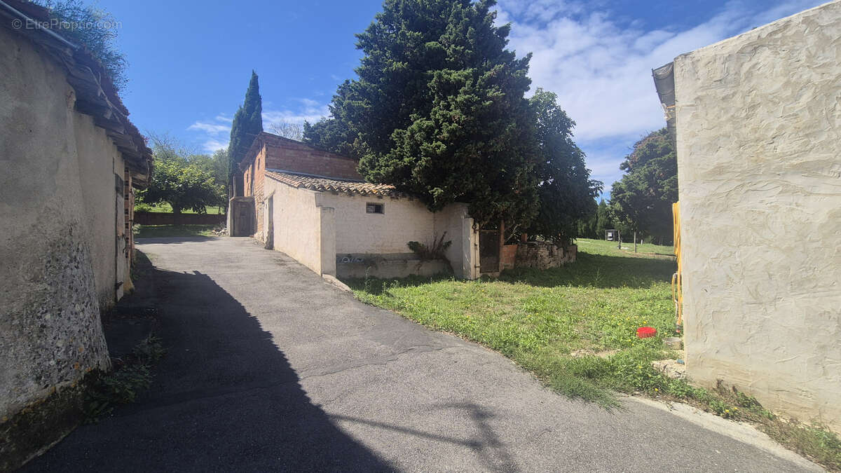 Maison à LABASTIDE-D&#039;ANJOU
