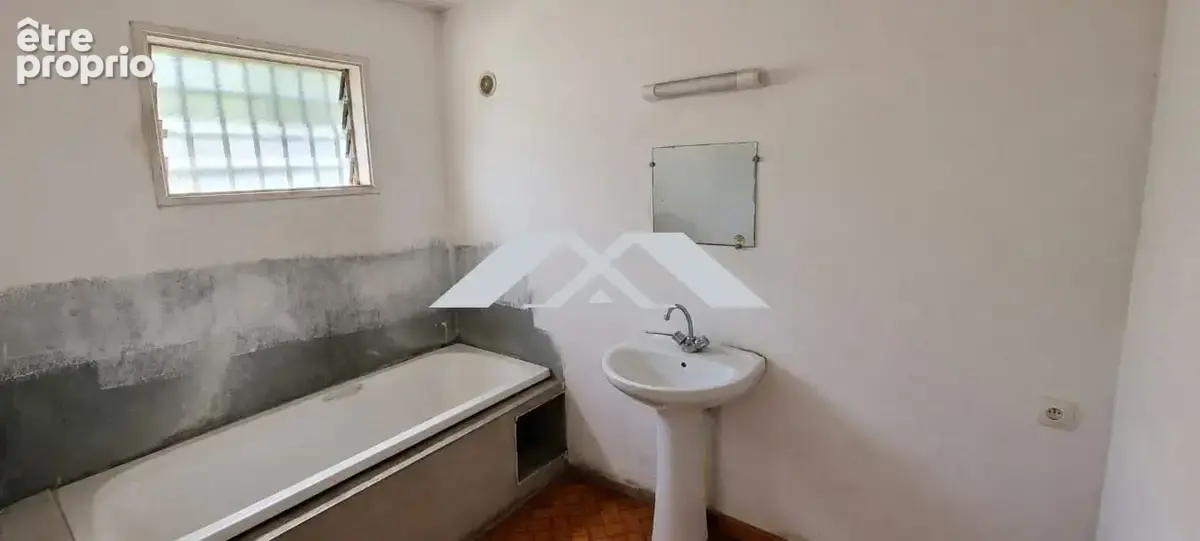 Maison 43 m² à Le Port  - photo 7