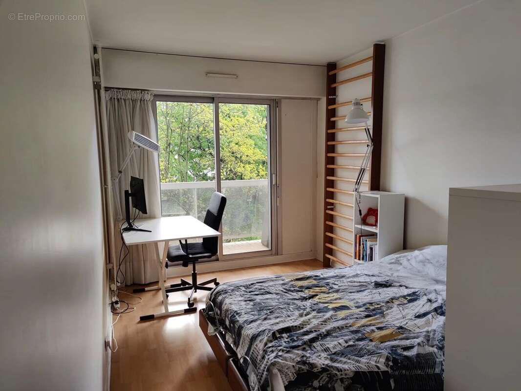 Appartement à PARIS-12E
