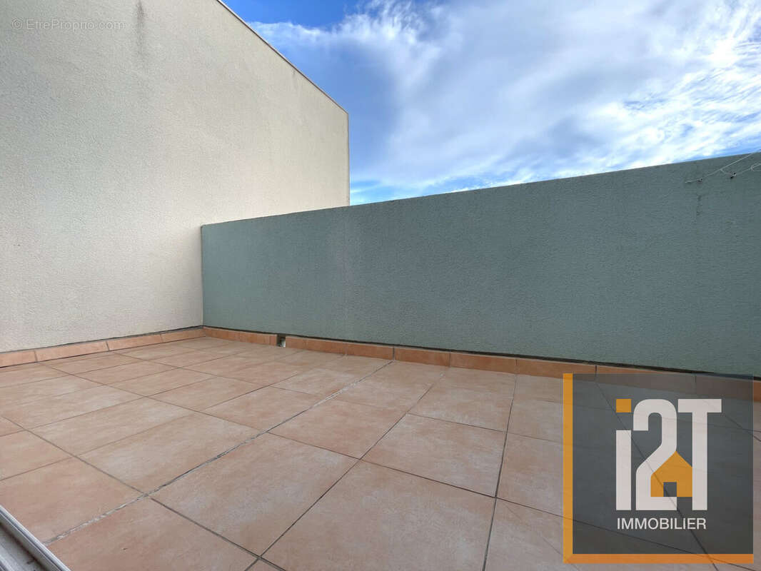 Appartement à NIMES