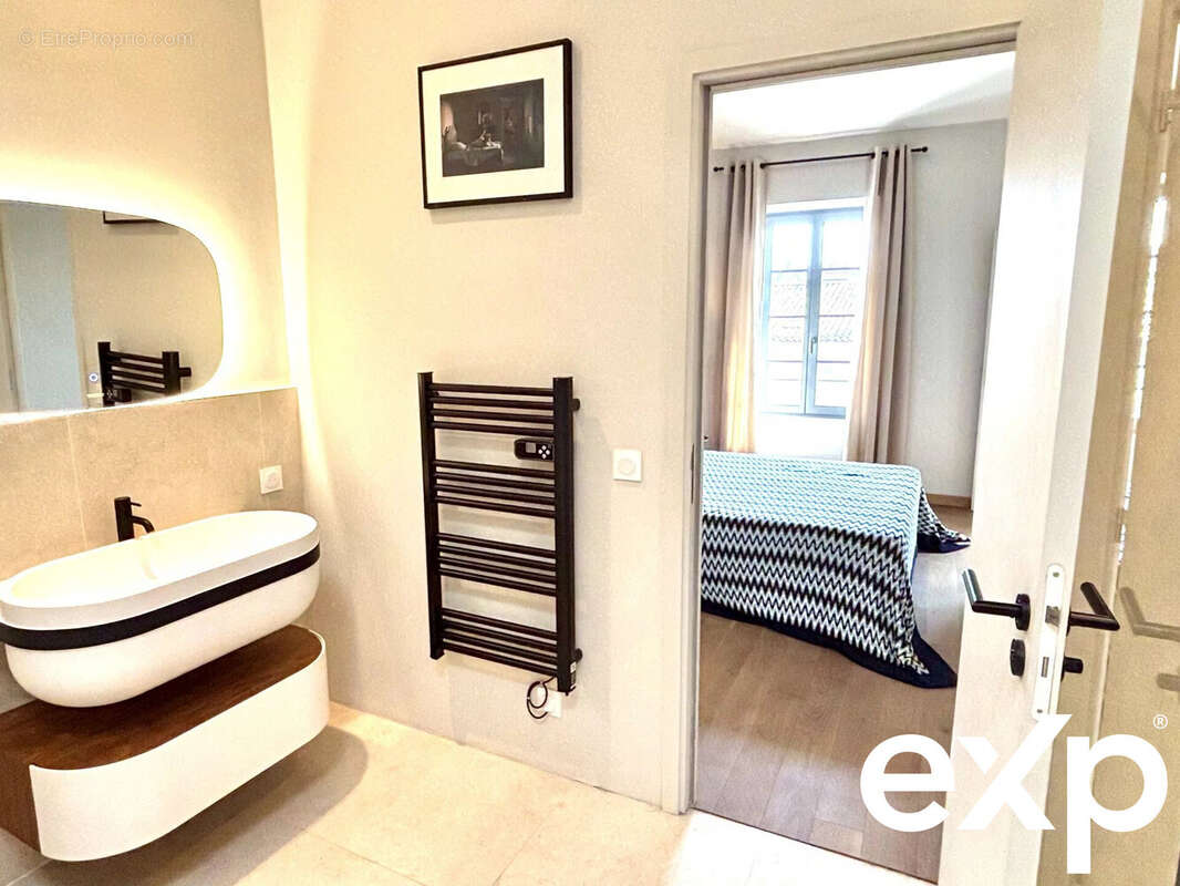 Appartement à VALBONNE