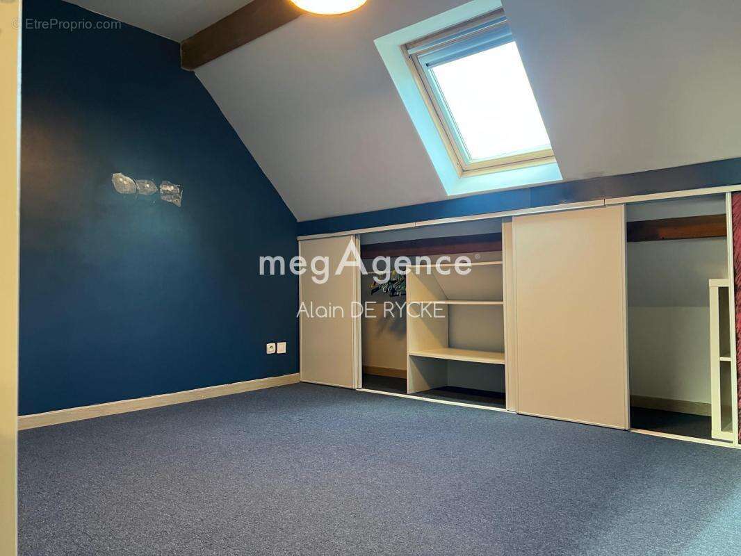 Maison à VARENNES-SUR-SEINE