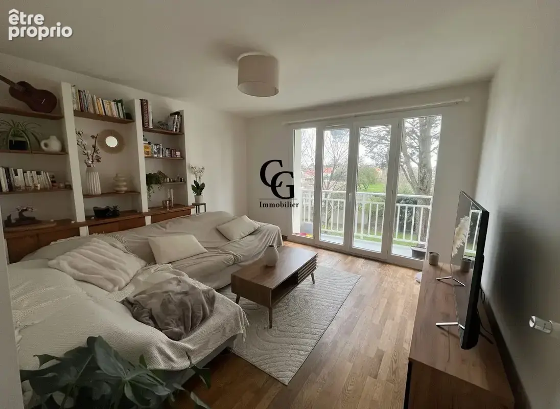 Appartement à REZE