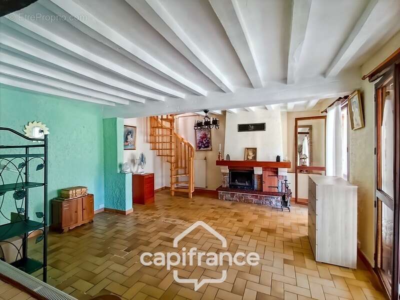 Maison à SAVIGNY-SUR-BRAYE