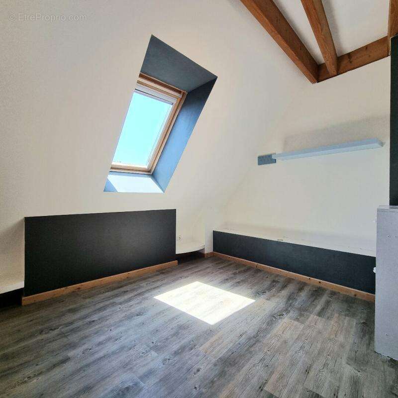 Appartement Yenne 4 pièce(s) 89.90 m2 - photo 11