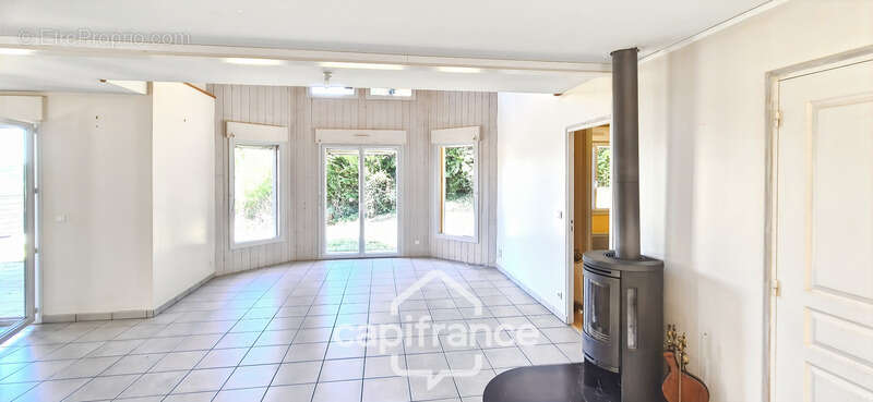 Maison à BELLERIVE-SUR-ALLIER