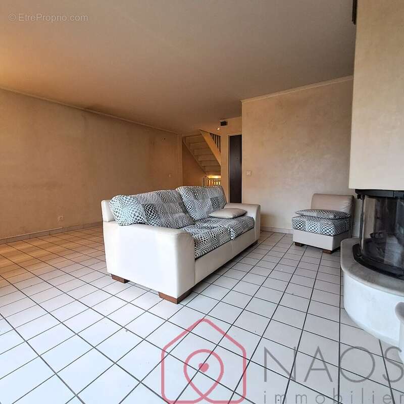 Maison à VILLENEUVE-LA-GARENNE