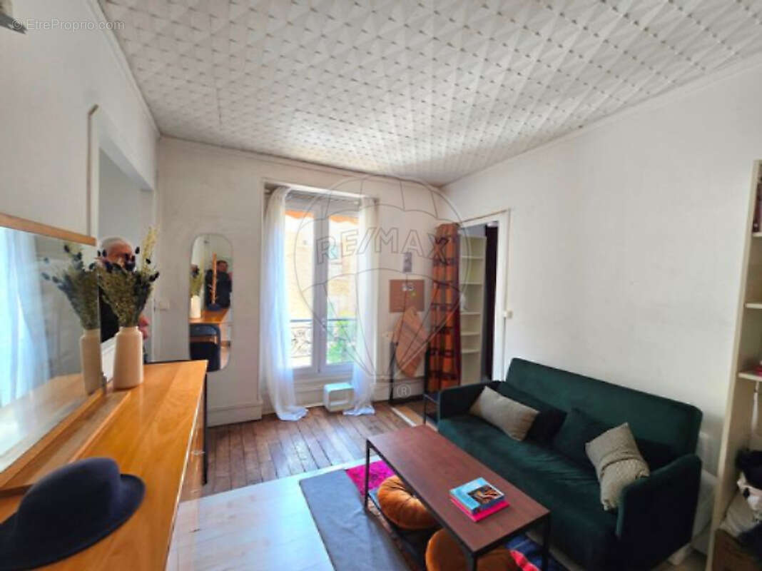 Appartement à PARIS-20E