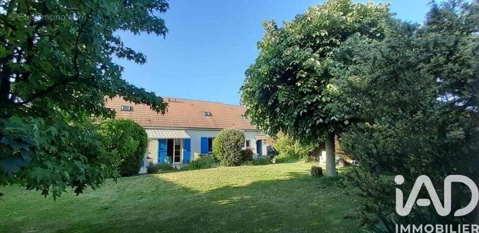 Photo 3 - Maison à FONTAINE-LA-GUYON