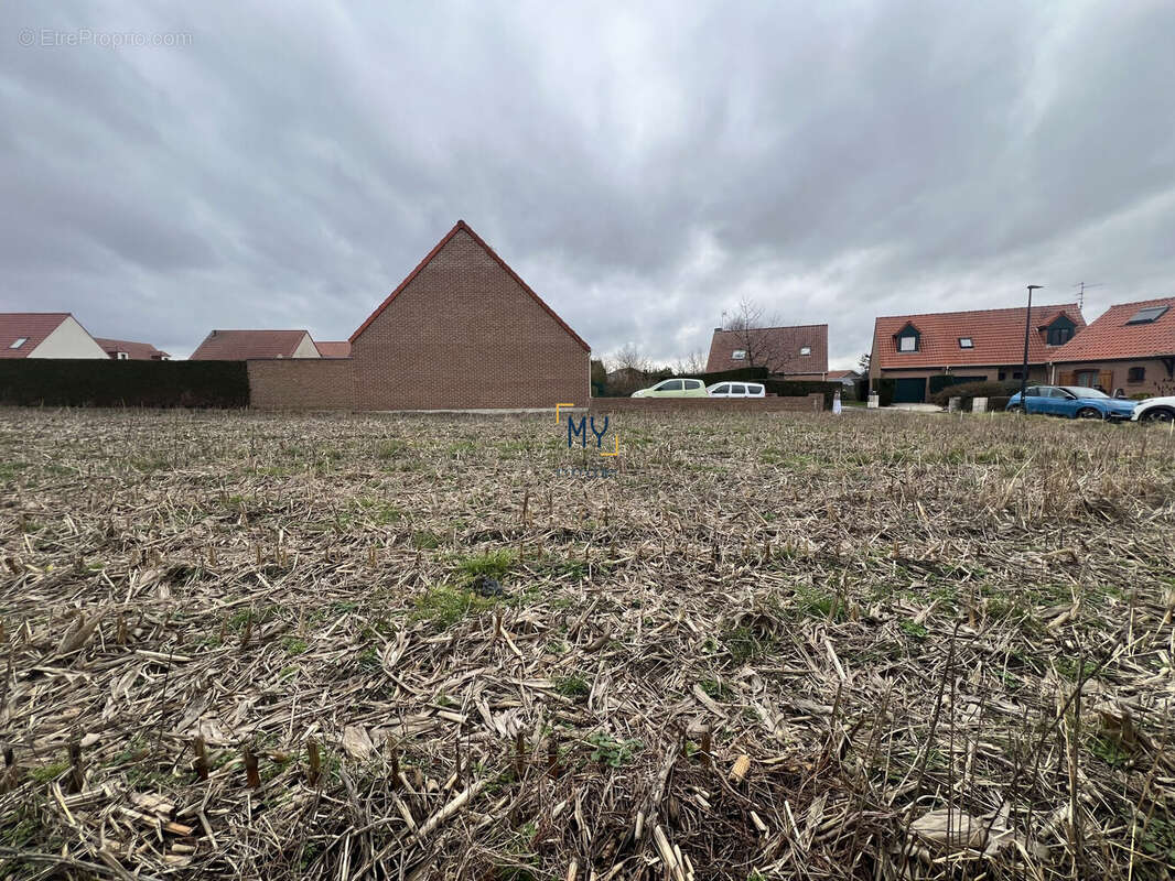 Terrain à LIBERCOURT
