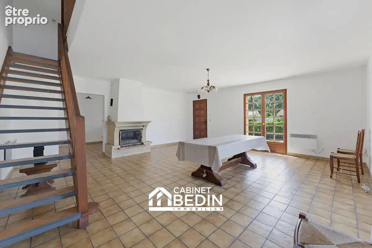 Maison 6 pièces 155 m² à vendre à Ares (33740) - photo 3