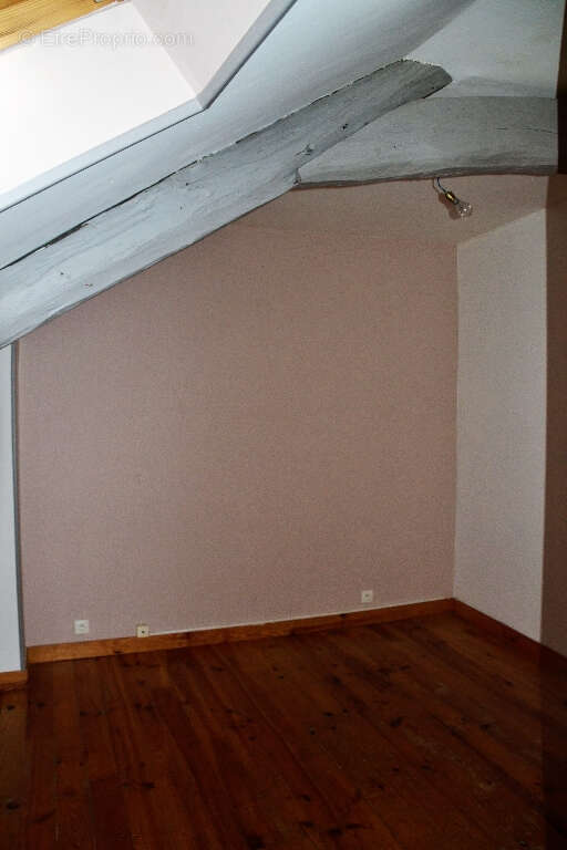 Appartement à GUISE