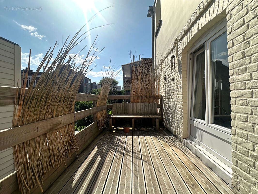 Appartement à LA MADELEINE