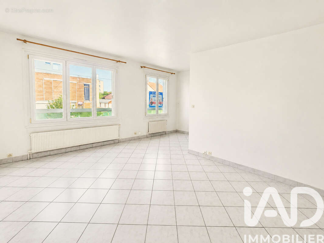 Photo 2 - Appartement à BEZONS