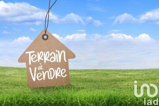 Photo 4 - Terrain à TAVAUX-ET-PONTSERICOURT