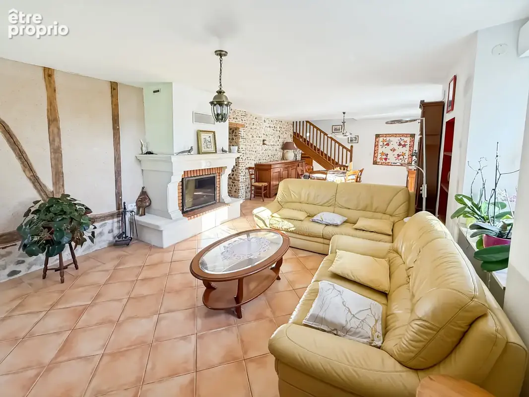GERS (32) – À 10 min d’Aire-sur-l’Adour – Superbe maison en pierre rénovée de 160 m², 4 chambres, terrain arboré de 1 592 m² - photo 21