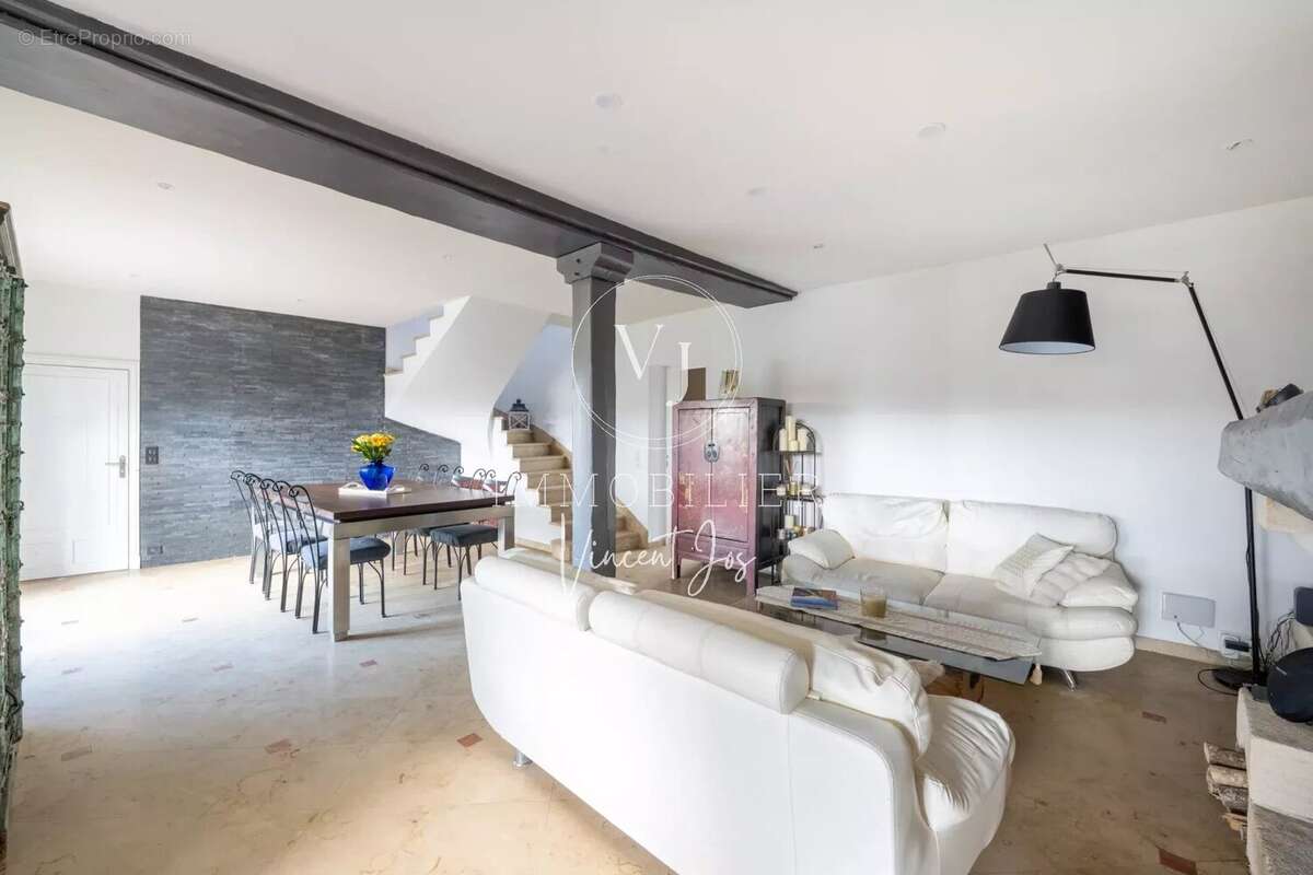 Maison à FONTENAY-SAINT-PERE