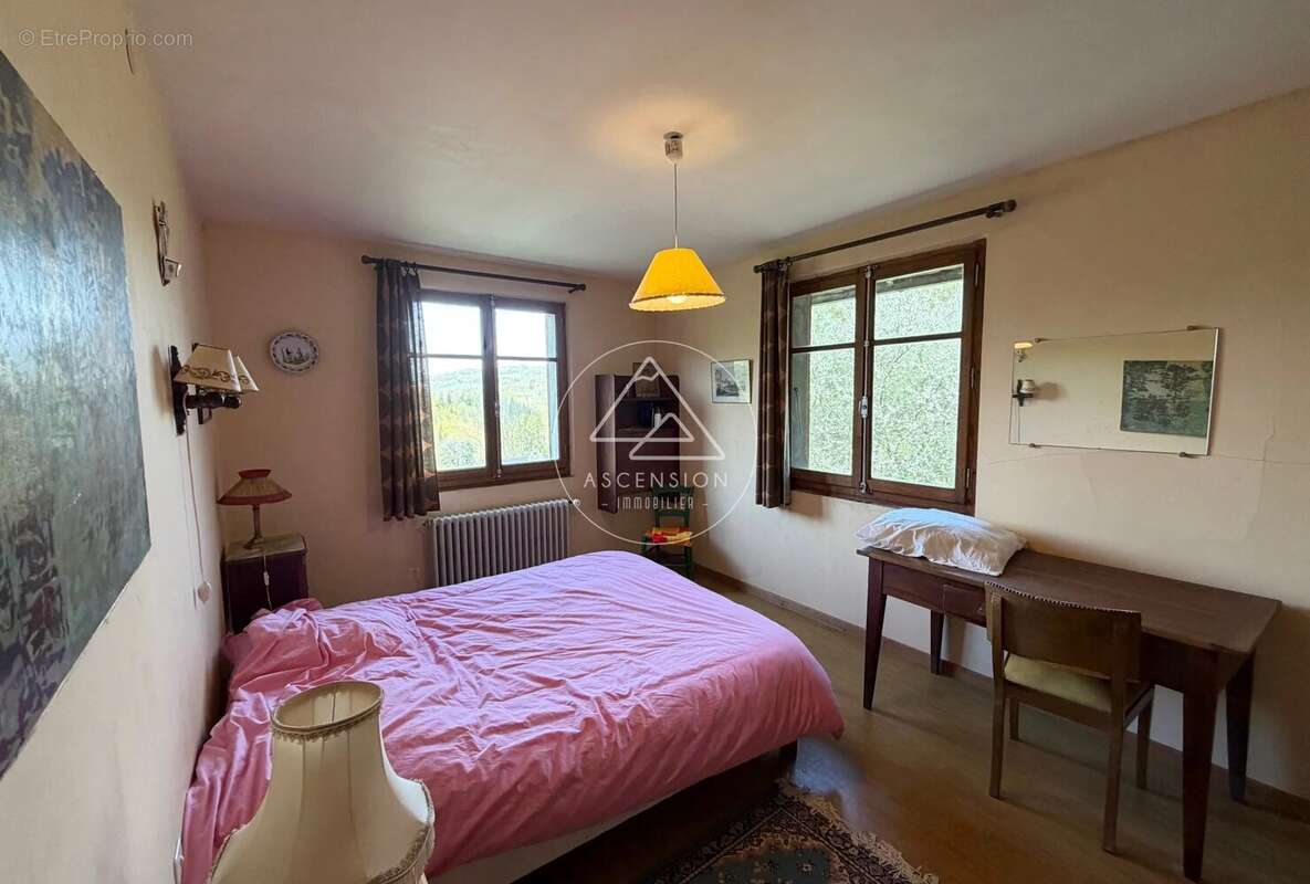 Maison à LA VERNAZ