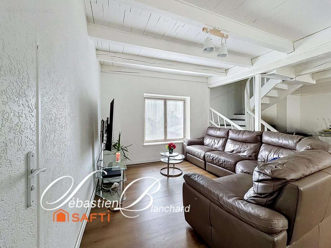 Photo 4 - Maison à LANCRANS