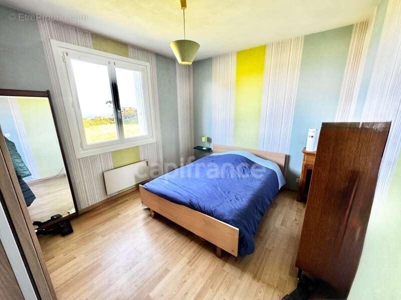 Maison à PLOUGUERNEAU