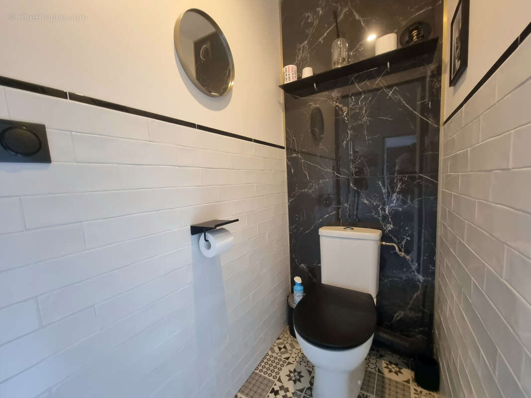 Appartement T3 Saint-Erblon Centre - Ascenseur - Double garage 62.10m2 - photo 16