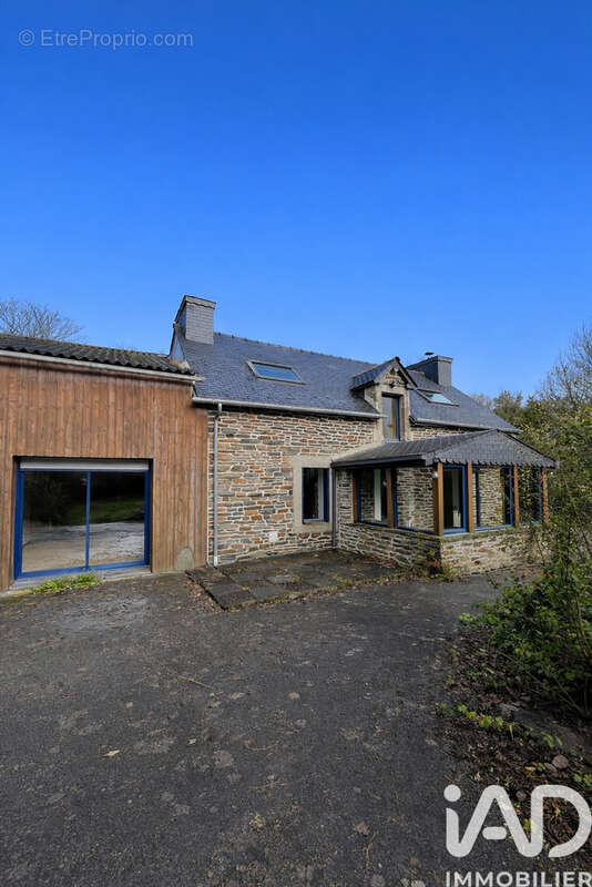 Photo 2 - Maison à LESCOUET-GOUAREC