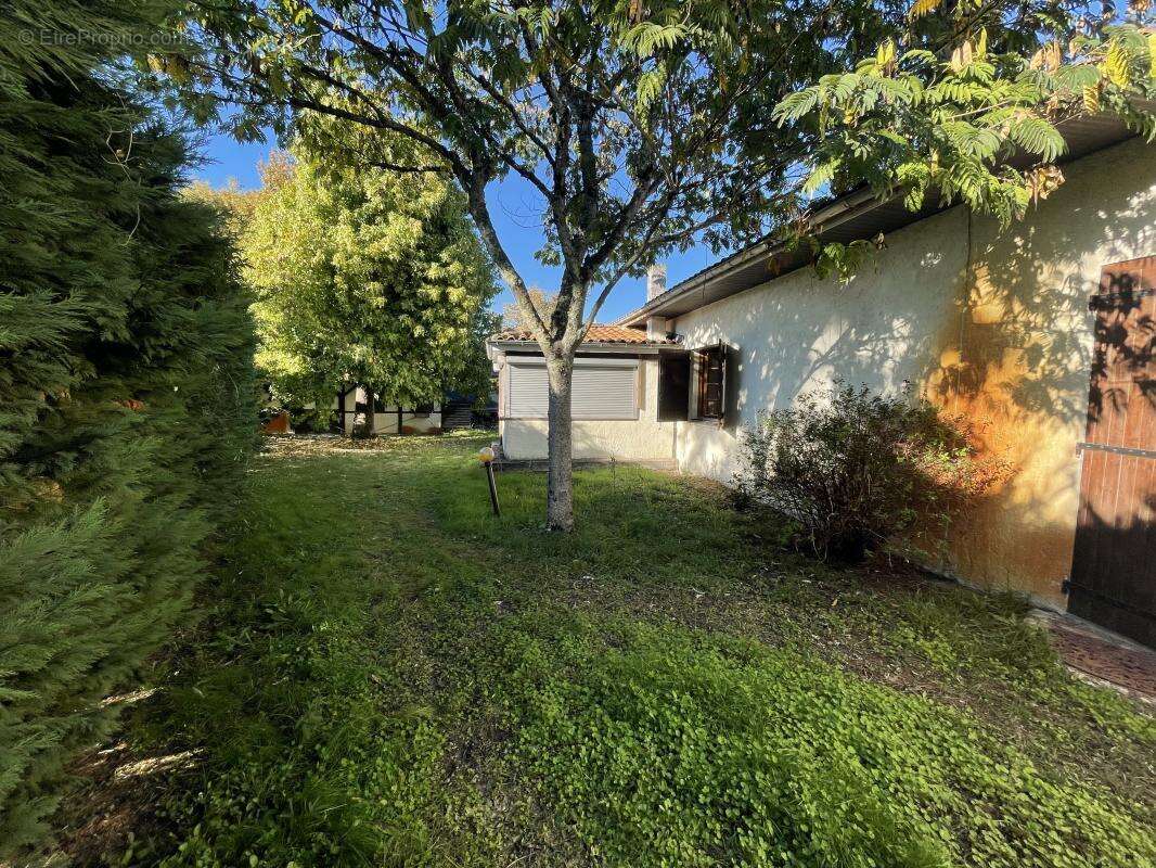 Maison à LE PIAN-MEDOC