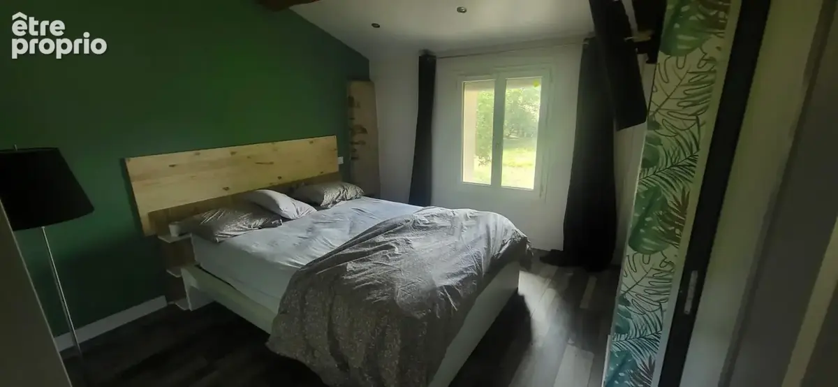 Jolie maison rénovée centre de SALLES - photo 8