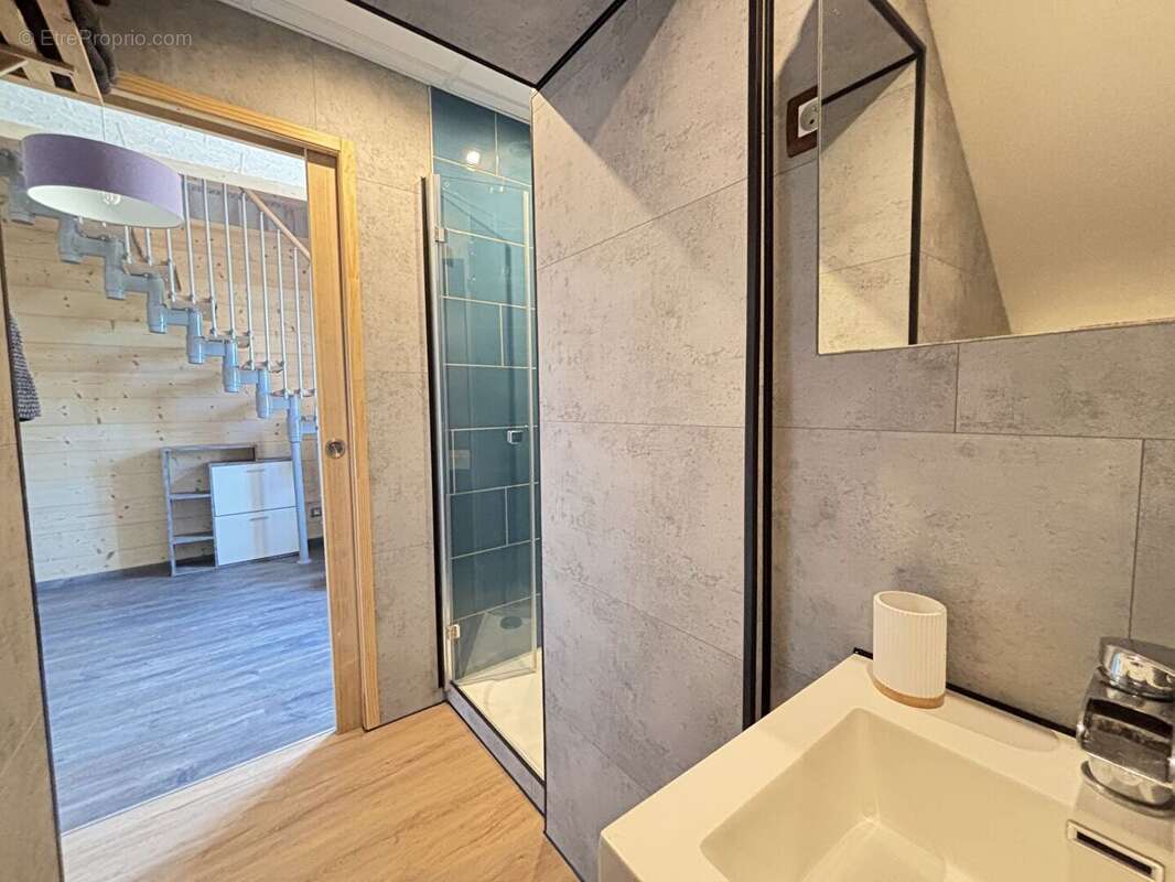 Appartement à LUXEUIL-LES-BAINS