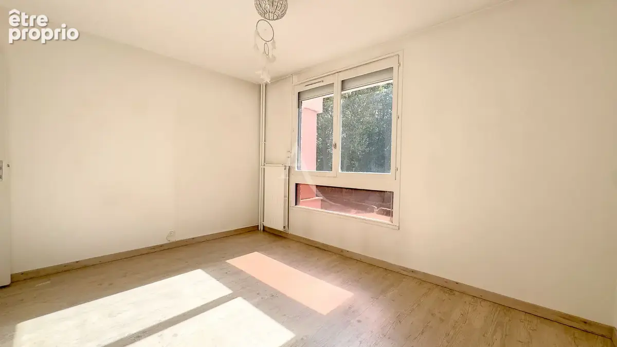 Crosne Appartement - photo 11