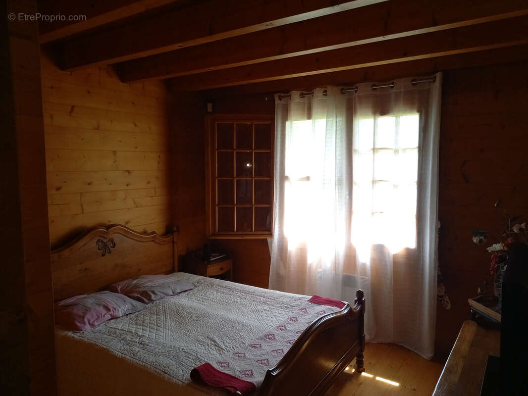 Maison à AIX-NOULETTE