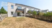 Appartement à AVRILLE