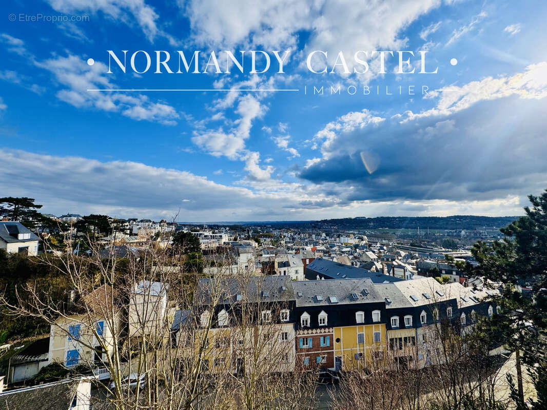Maison à TROUVILLE-SUR-MER